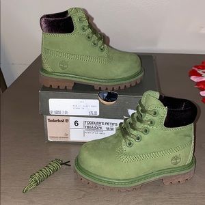 Timberland Size 6C Velvet Green 61 62352 004 040